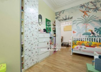 Camera da letto - Trilocale corso Firenze, Genova (zona Castelletto) - foto 24