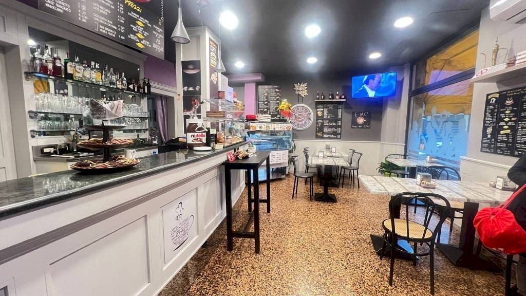 Interno non residenziale - Bar Tavola Calda - Fredda Savona (zona Oltreletimbro) - foto 3