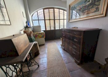 Interno palazzo - Appartamento via del Cantalupo, 2, Rocca de' Baldi - foto 5