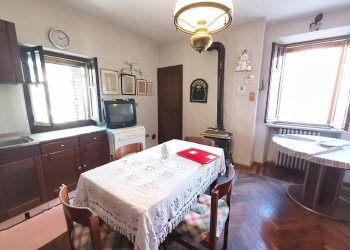 Cucina - Appartamento via del Cantalupo, 2, Rocca de' Baldi - foto 10