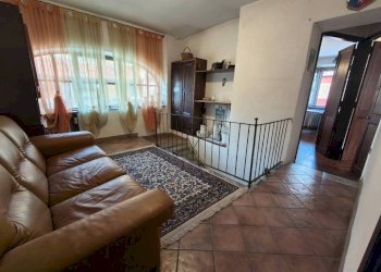 Salone - Appartamento via del Cantalupo, 2, Rocca de' Baldi - foto 23