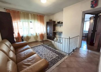 Salone - Appartamento via del Cantalupo, 2, Rocca de' Baldi - foto 24