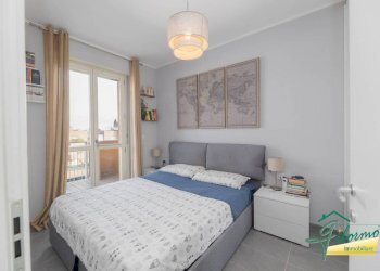 Camera da letto - Two-room apartment via Peschiera, 7, Moncalieri - photo 15