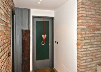 Interno palazzo - Trilocale via Drapperie, Bologna (zona Centro Storico) - foto 20