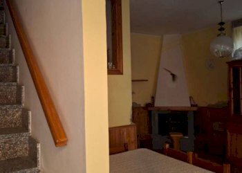 Scala - Trilocale via Roma, San Giorgio del Sannio - foto 9