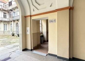 Interno palazzo - Attico corso San Maurizio, 63, Torino (zona Vanchiglia) - foto 15