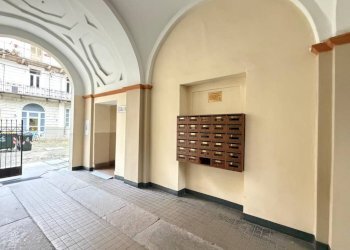 Interno palazzo - Attico corso San Maurizio, 63, Torino (zona Vanchiglia) - foto 16