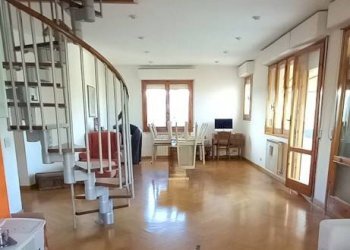 Salone - Appartamento via Spartaco Lavagnini, Bagno a Ripoli - foto 3