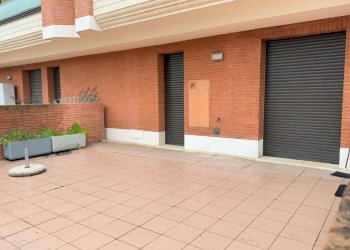 whatsapp image 2025-02-18 at 09.01.47 - Bilocale via Del Prato, Castel Bolognese - foto 18