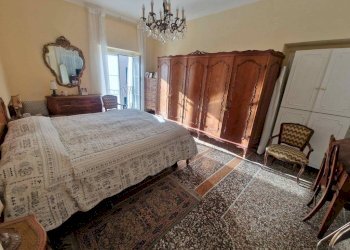 Camera da letto - Quadrilocale Genova (zona Castelletto) - foto 3