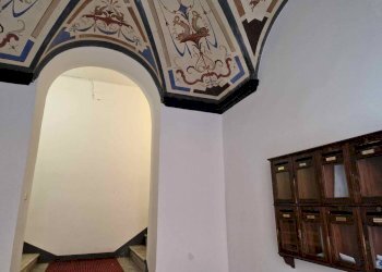 Interno palazzo - Quadrilocale Genova (zona Castelletto) - foto 30