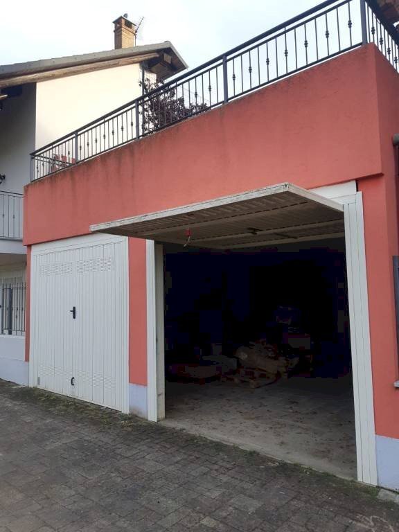 Box auto - Magazzino via Riva, 12B, Buttigliera d'Asti - foto 2