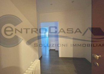 Ingresso - Monolocale Bologna (zona Mazzini) - foto 18