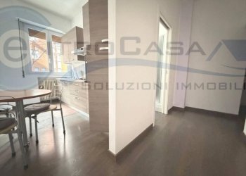 Stanza non arredata - Monolocale Bologna (zona Mazzini) - foto 2