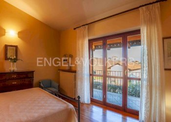 Camera da letto - Villa via Tetti, La Morra - foto 8