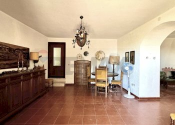 Sala da pranzo - Casa indipendente Via Sebastiano Satta
 
5, Laconi - foto 14