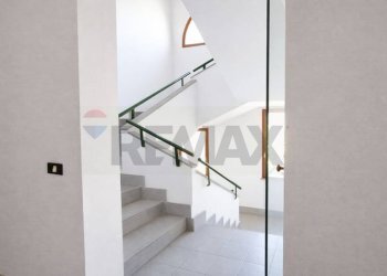 Scale - Quadrilocale Oristano - foto 4