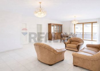 Sala da pranzo - Quadrilocale Oristano - foto 7