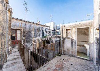 Foto 3 - Appartamento Via Dei Galliano
 
17, Riposto - foto 3