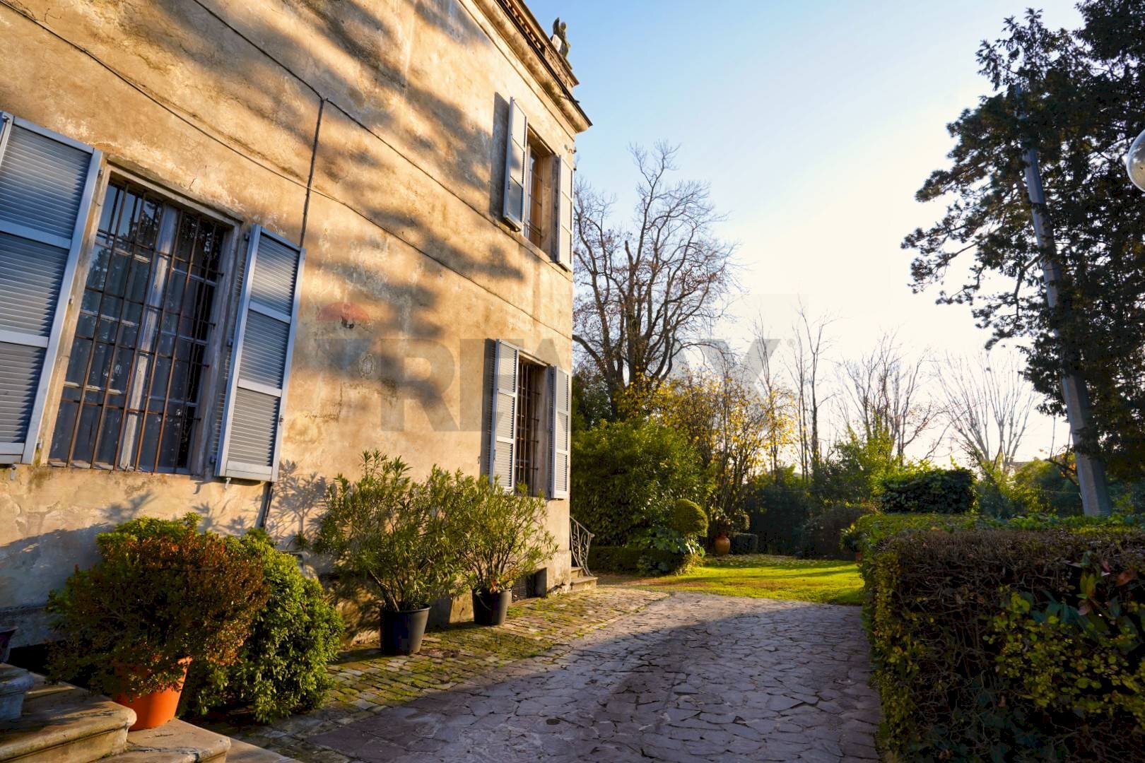 Casa all\'aperto - Villa Via Della Repubblica
 
64, Reggio nell'Emilia - foto 2