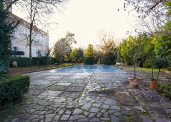 Terrazza - Villa Via Della Repubblica
 
64, Reggio nell'Emilia - foto 22