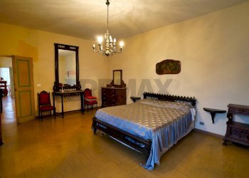 Camera / camera da letto - Villa Via Della Repubblica
 
64, Reggio nell'Emilia - foto 50