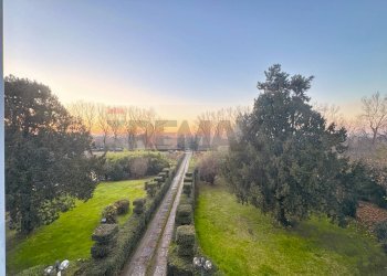 Giardino - Villa Via Della Repubblica
 
64, Reggio nell'Emilia - foto 75