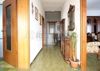 ingresso - Villa a Schiera San Giovanni Ilarione - foto 3