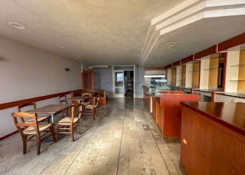 SALA BAR - Locale Commerciale Via Vittorio Emanuele III 27, Talmassons - foto 3