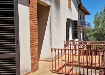 terrazza - Casa indipendente Via Francesco Briganti 21, Deruta - foto 1