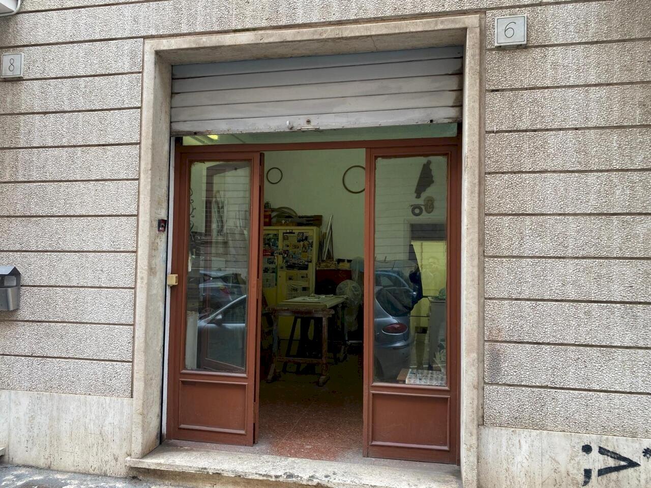 Vetrina - Commercial Premises Via Mesopotamia 6, Roma - photo 1