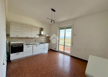 Appartamento Via dei sessanta, Genova (zona Cornigliano) - foto 2