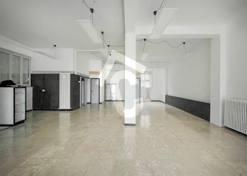 CD2D9046-F572-488F-8D0B-67F0E853CC2C.jpeg - Locale Commerciale Maiolati Spontini - foto 7