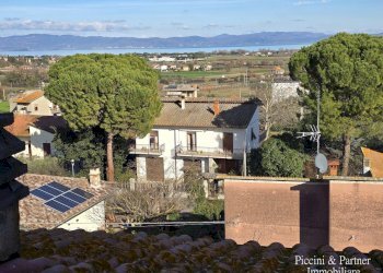 01.jpg - Quadrilocale Via Campania, Castiglione del Lago - foto 1