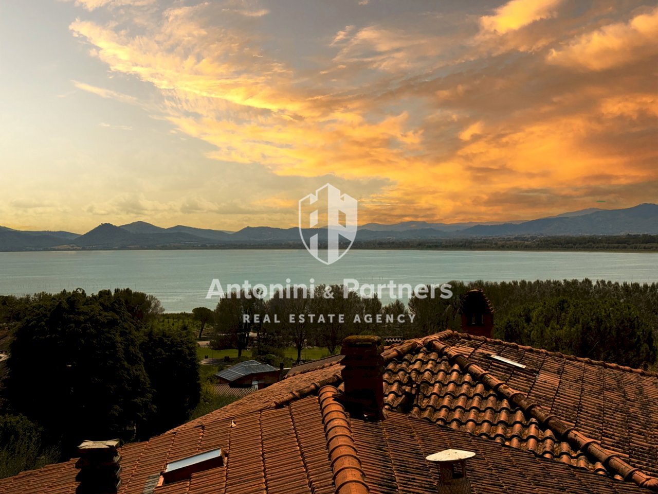 appartamento i gabbiani 21.jpg - Quadrilocale Piazza Dante Alighieri, Castiglione del Lago - foto 1