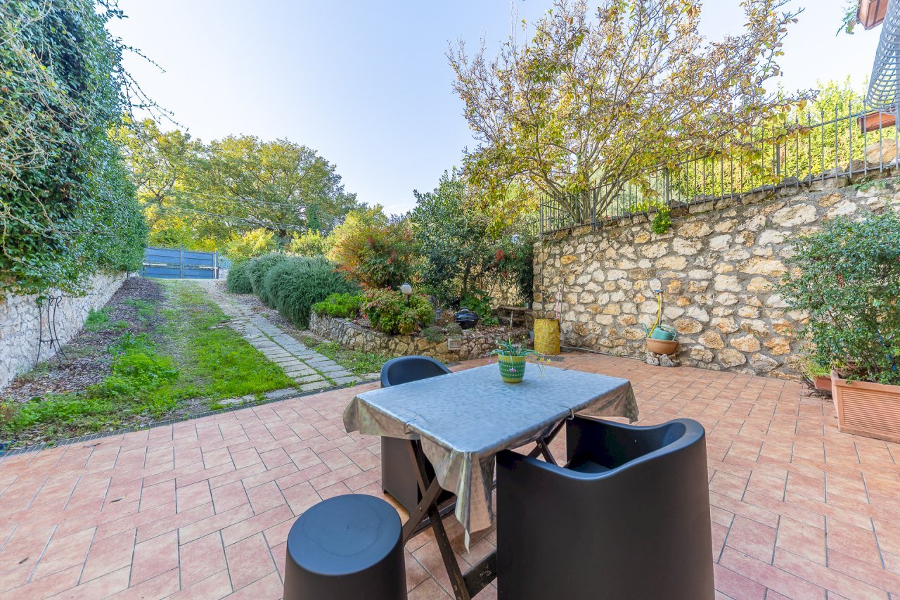 16.jpg - Independent house Sant'Angelo Romano - photo 2