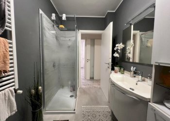 PHOTO-2026-01-20-10-48-36.jpg - Monolocale Reggio nell'Emilia - foto 9