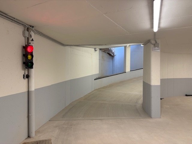 IMG_1700.jpg - Box Via della Roggia Grande 14/1, Trento - foto 2