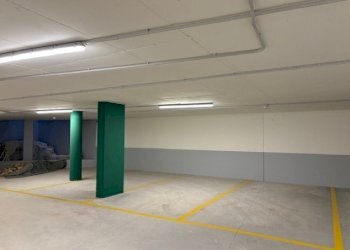 IMG_1699.jpg - Box Via della Roggia Grande 14/1, Trento - foto 1