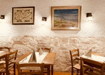 IMG_4858.jpeg - Commercial Premises Via Enrico Cialdini, Sirolo - photo 2