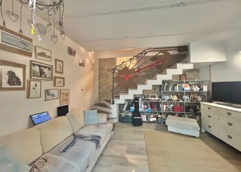 506b4c88-2d51-4d4d-86b2-58183c30aca9.jpg - Quadrilocale Sarzana - foto 4