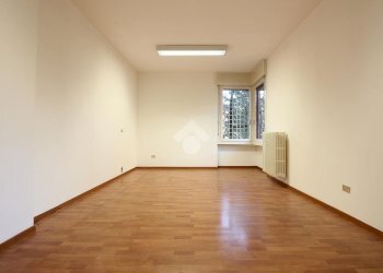 Apartment Strada anulare torre, Segrate - photo 1