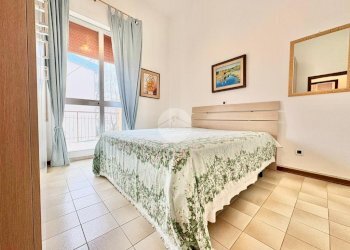 Three-room apartment Viale Antonio Canova, Cesenatico - photo 7