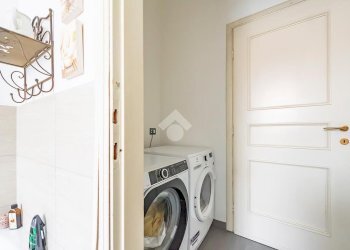 Three-room apartment Via martiri della libertà, Lainate - photo 11