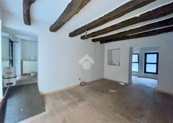 Three-room apartment Via G. H. Valenzasca, Borgomanero - photo 6