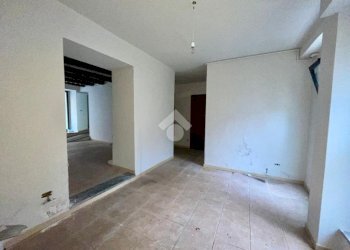 Three-room apartment Via G. H. Valenzasca, Borgomanero - photo 11