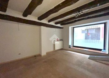 Three-room apartment via valenzasca, Borgomanero - photo 9
