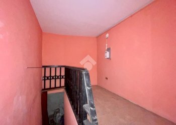 Three-room apartment via valenzasca, Borgomanero - photo 15