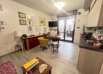 One-room apartment Castelfranco Emilia - photo 2
