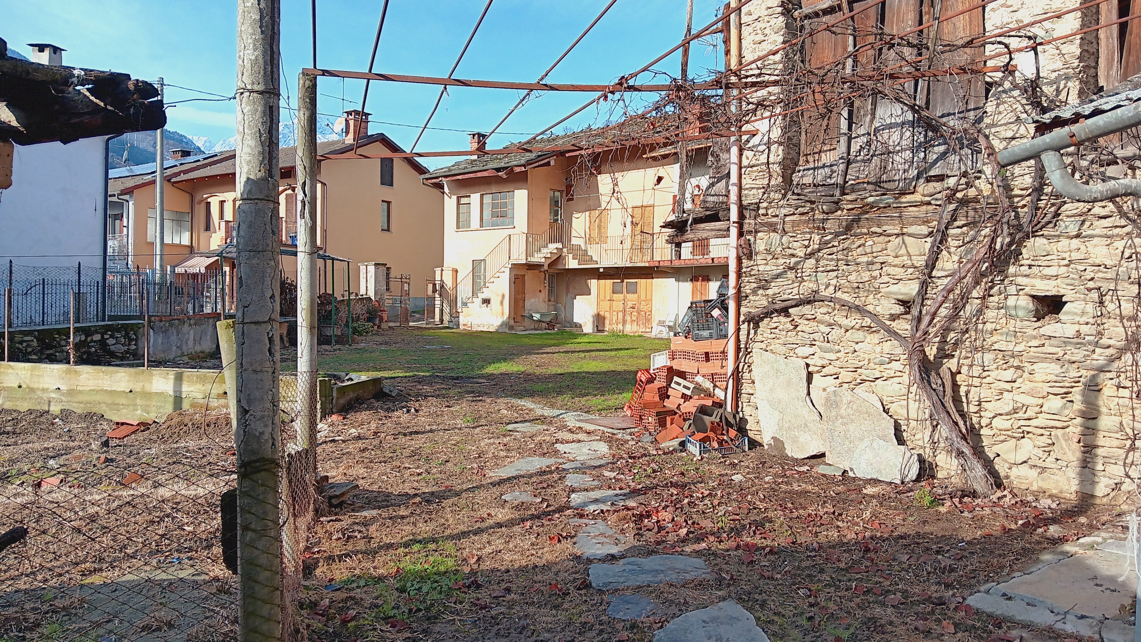 Casa indipendente Via Barge, 56, Paesana - foto 3